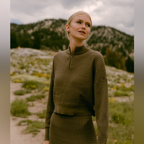 Point Cable Zip Sage - Picture 2 of 3